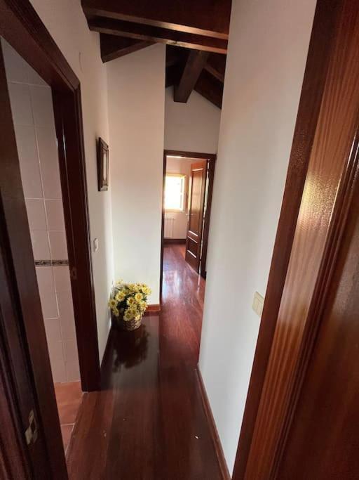Apartamento Las Martas โกมิญาส ภายนอก รูปภาพ
