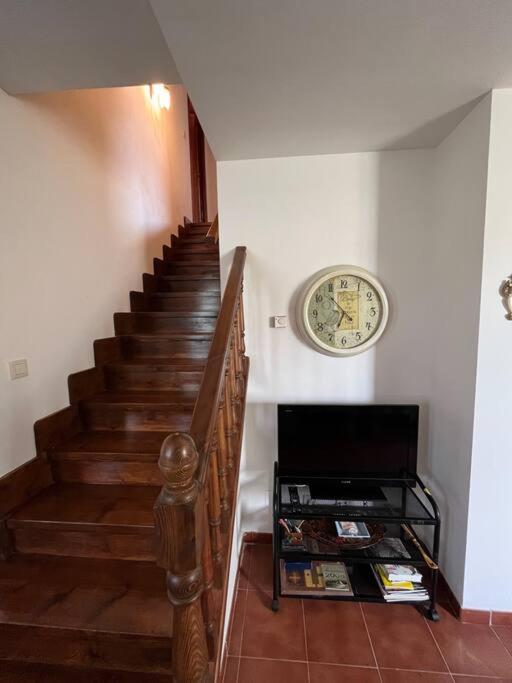 Apartamento Las Martas โกมิญาส ภายนอก รูปภาพ