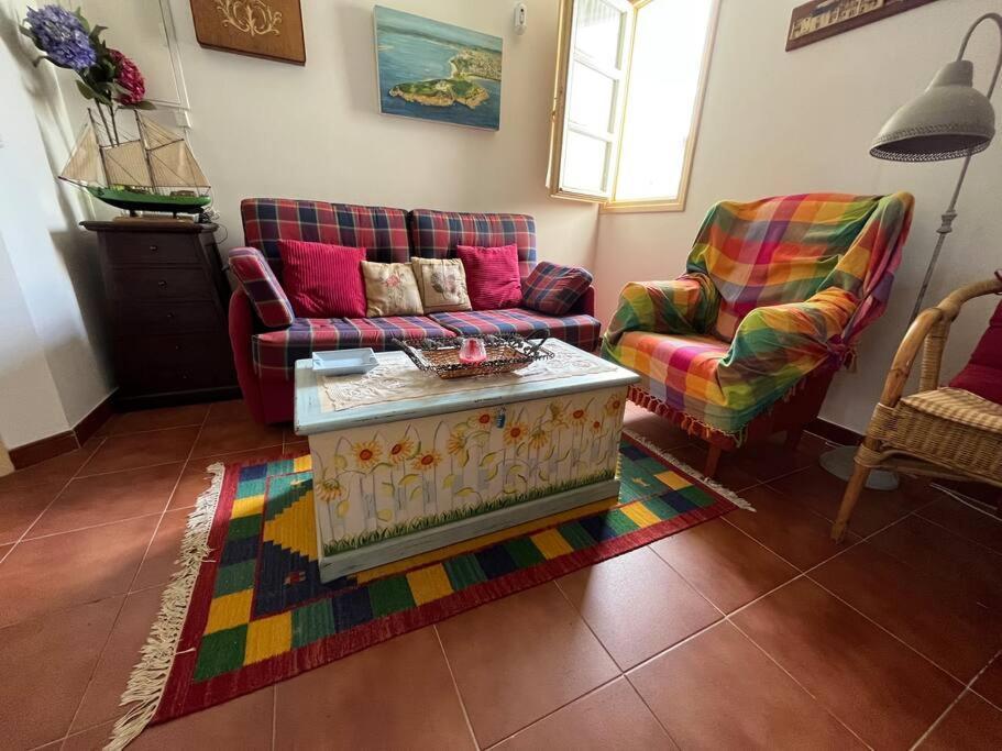 Apartamento Las Martas โกมิญาส ภายนอก รูปภาพ