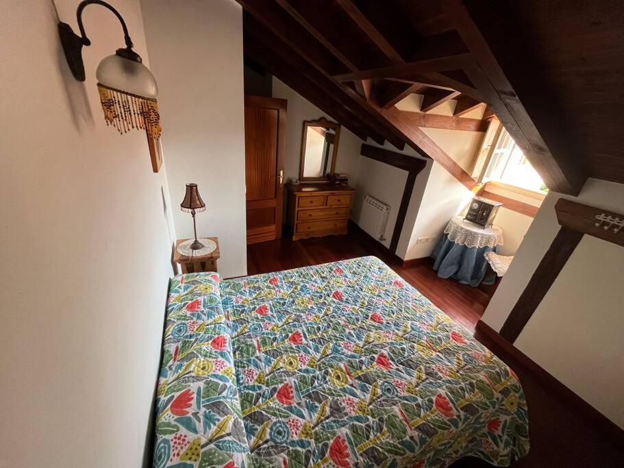 Apartamento Las Martas โกมิญาส ภายนอก รูปภาพ